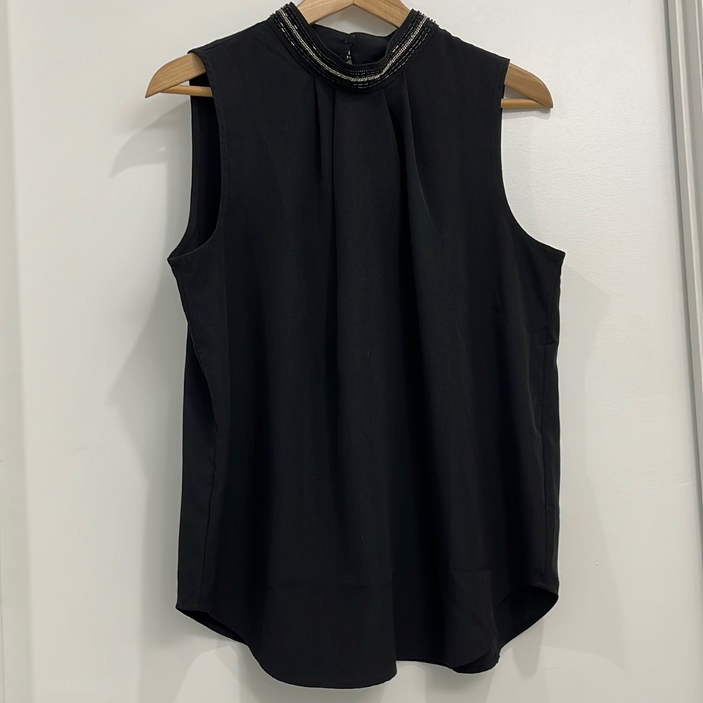Never worn Ann Taylor black sleeveless blouse size Medium